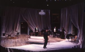"Hedda Gabler" directed by Janet Allen. Courtesy of IRT. Used with permossiom